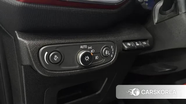 Chevrolet (GM Daewoo) Trailblazer 2021 Черный из Кореи, фото 5