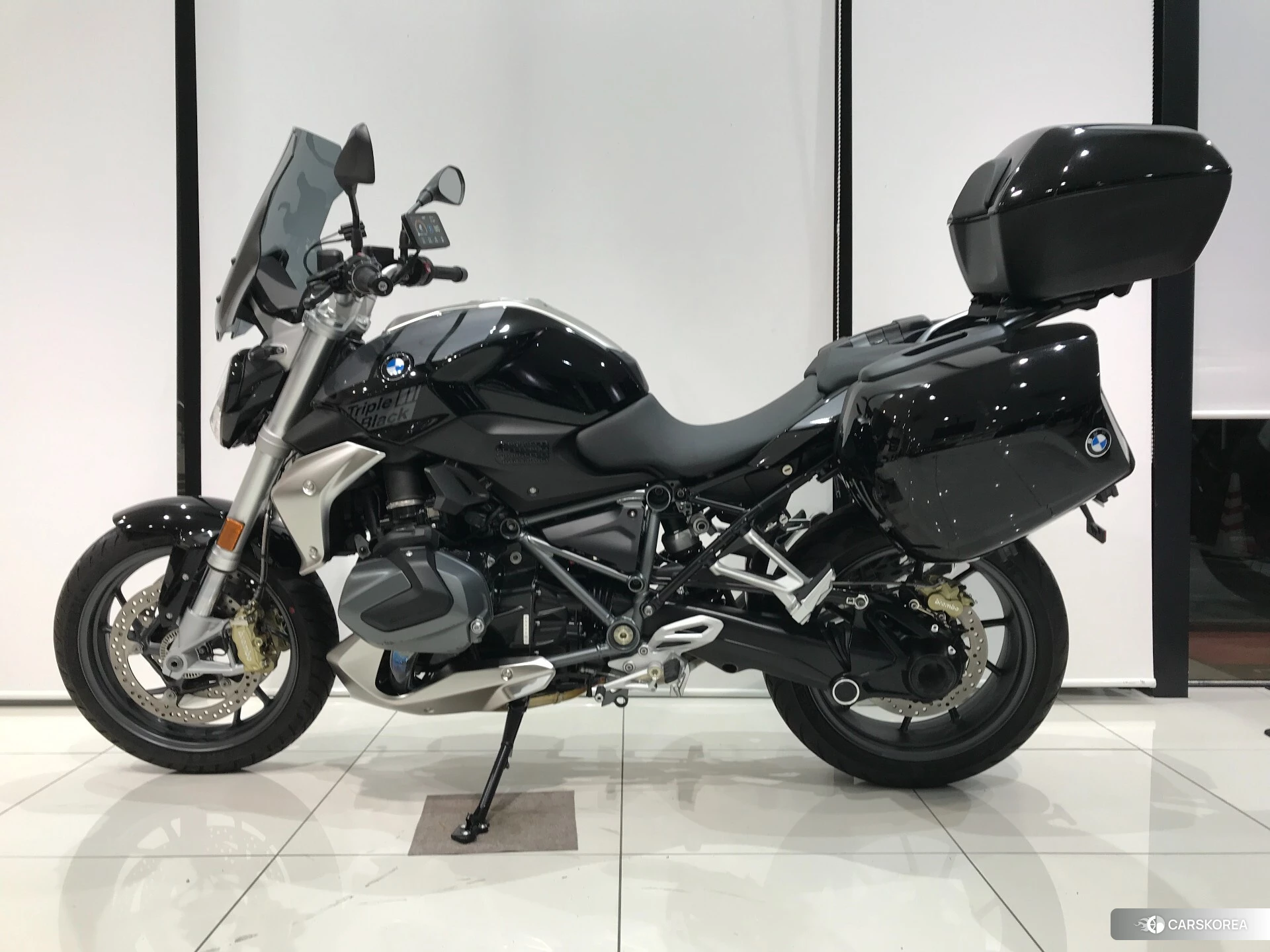 Проданный BMW R1250R 2024 из Японии