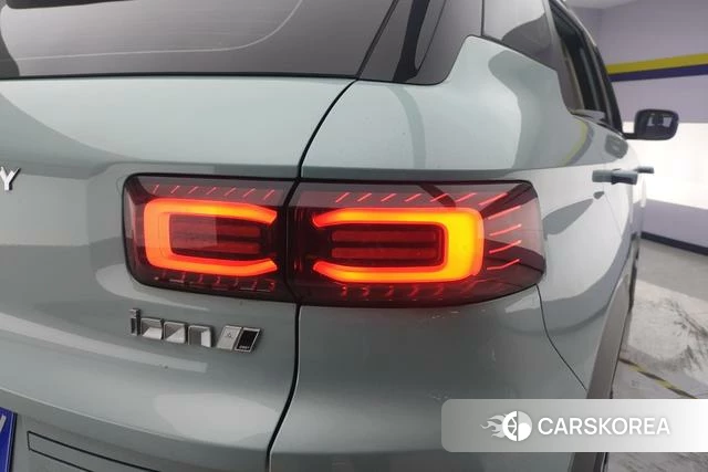 Geely Automobile Geely ICON 2023 Синий из Китая, фото 5
