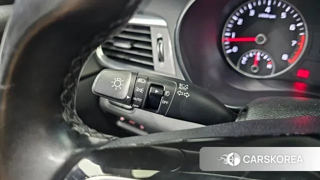 Kia The New K5 2nd generation 2018 Белый из Кореи, фото 5