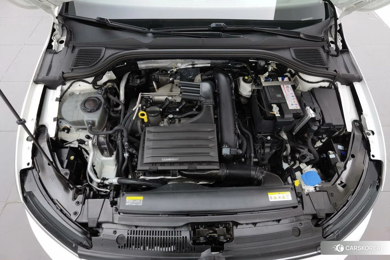 Volkswagen Golf 2020 Белый из Китая, фото 5