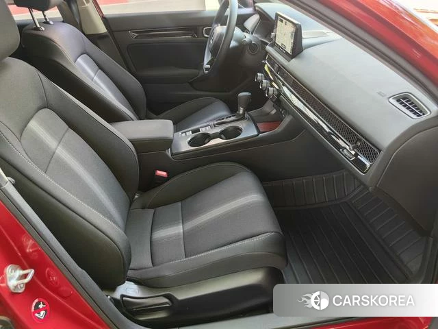 Honda Civic 2024 Красный из Китая, фото 5