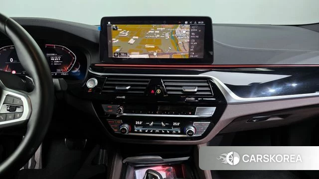 BMW 5 Series (G30) 2022 Серый из Кореи, фото 5