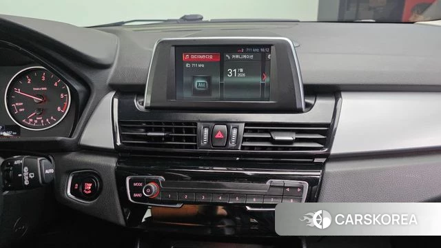 BMW 2 Series Active Tourer (F45) 2018 Синий из Кореи, фото 5