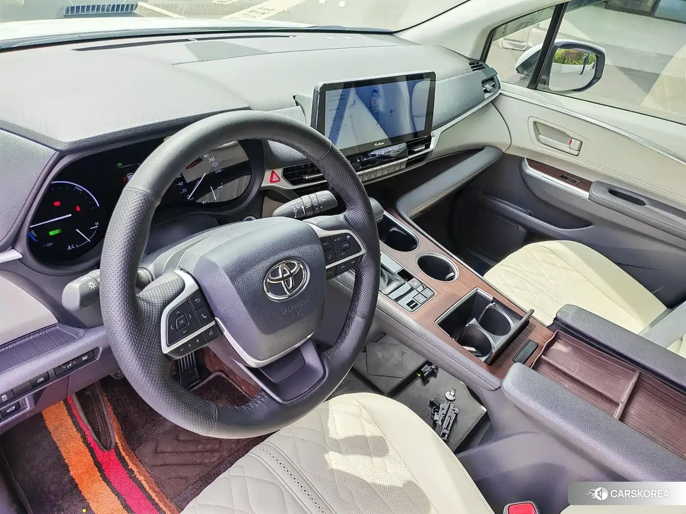 Toyota Grevia 2024 Белый из Китая, фото 5