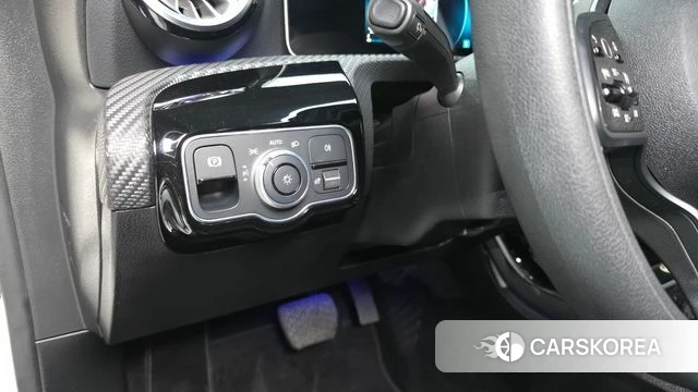 Mercedes-Benz A-Class W177 2020 Белый из Кореи, фото 5