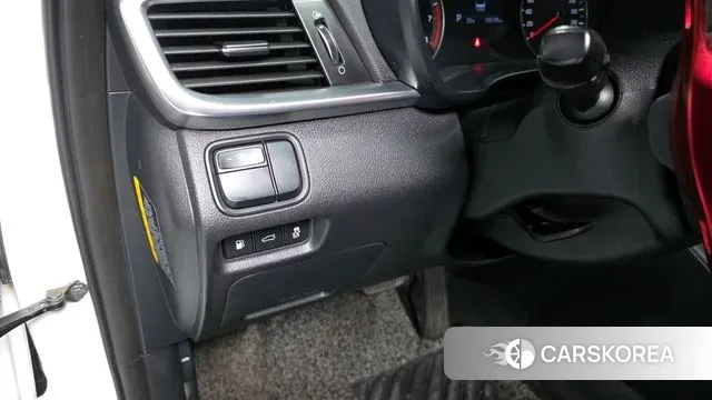 Kia The New K5 2nd generation 2018 Белый из Кореи, фото 5