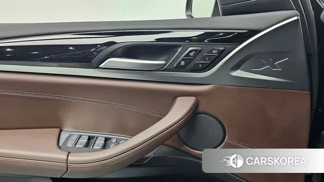 BMW X4 (G02) 2022 Черный из Кореи, фото 5