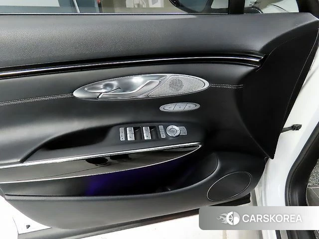 Genesis GV70 2021 Белый из Кореи, фото 5