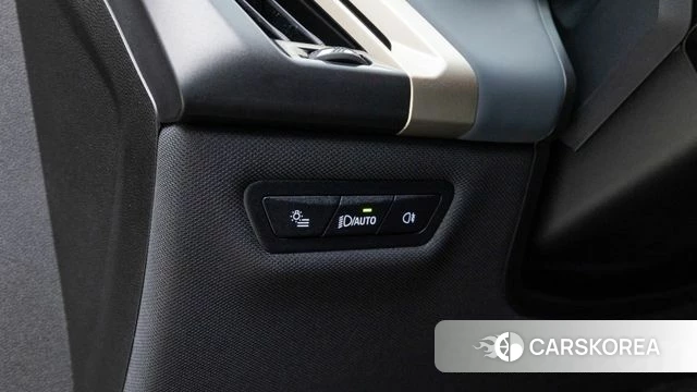 BMW iX 2023 Черный из Кореи, фото 5