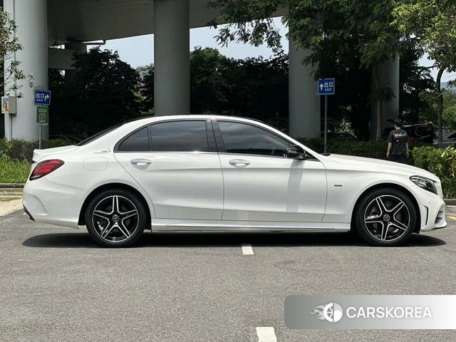 Mercedes-Benz Class C 2021 Белый из Китая, фото 5