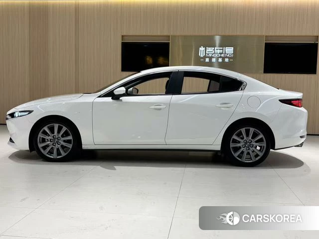 Mazda 3 Angkesaila 2025 Белый из Китая, фото 5