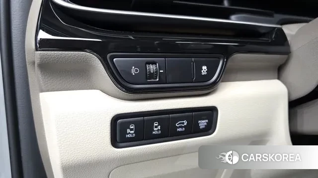 Kia The New Carnival 4th Generation 2024 Серебряный из Кореи, фото 5