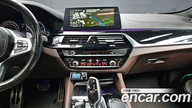 BMW 5 Series (G30) 2018 Серый из Кореи, фото 5