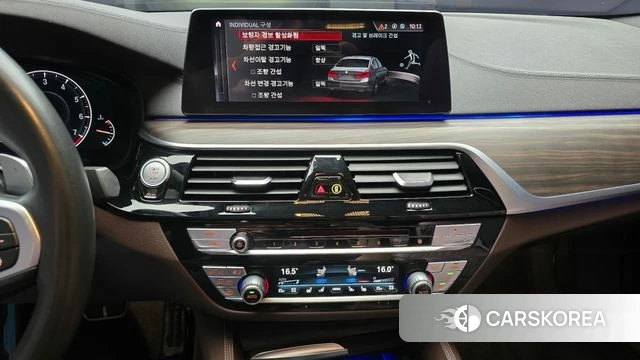 BMW 5 Series (G30) 2019 Синий из Кореи, фото 5