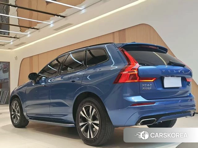 Volvo XC60 2020 Синий из Китая, фото 5