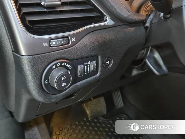 Jeep Cherokee (KL) 2022 Черный из Кореи, фото 5