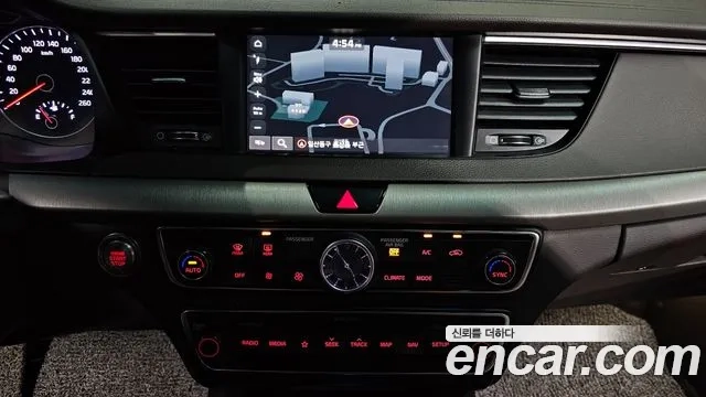 Kia Come New K7 2018 Белый из Кореи, фото 5