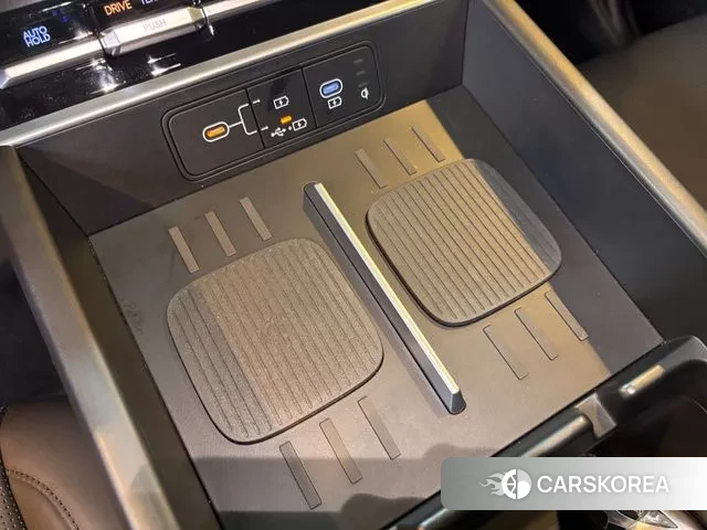 Hyundai Santa Fe (MX5) 2023 Жемчужный цвет из Кореи, фото 5