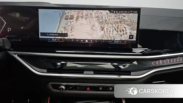 BMW X5 (G05) 2025 Песочный из Кореи, фото 5