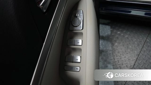 Genesis The New G70 2025 Синий из Кореи, фото 5