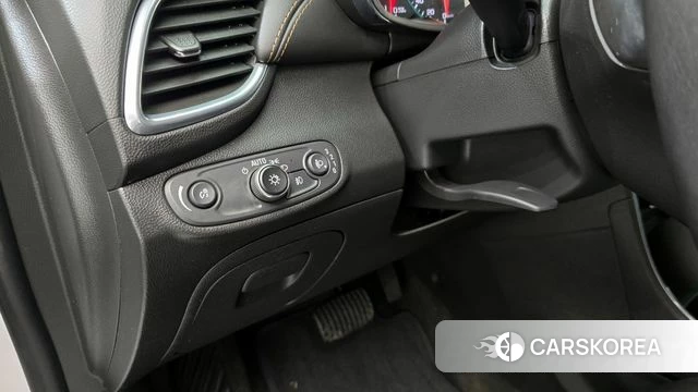 Chevrolet (GM Daewoo) The New Trax 2019 Белый из Кореи, фото 5