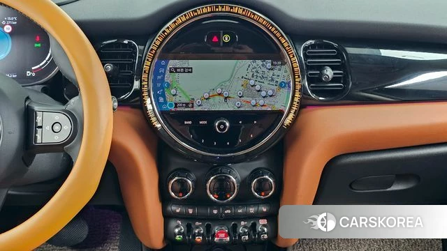 Mini Cooper S 2023 Белый из Кореи, фото 5