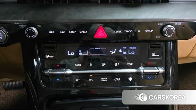 Kia Carnival 4th generation 2022 Белый из Кореи, фото 5