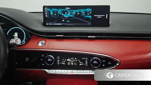 Genesis GV70 2021 Черный из Кореи, фото 5