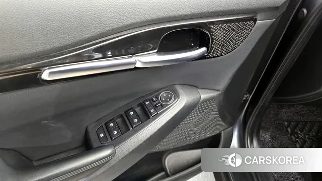 Kia Seltos 2020 Серый из Кореи, фото 5