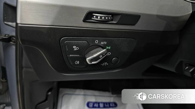 Audi Q7 (4M) 2019 Серебряный из Кореи, фото 5