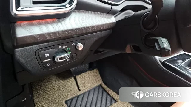 Audi Q5 (FY) 2023 Серый из Кореи, фото 5