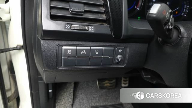 Ssangyong Rexton Sports 2021 Белый из Кореи, фото 5