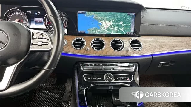Mercedes-Benz E-Class W213 2020 Черный из Кореи, фото 5
