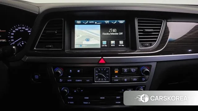 Genesis G80 2018 Черный из Кореи, фото 5