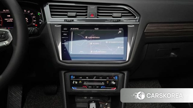 Volkswagen Tiguan Allspace 2023 Черный из Кореи, фото 5