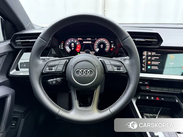 Audi A3 2023 Темно-серый из Китая, фото 5