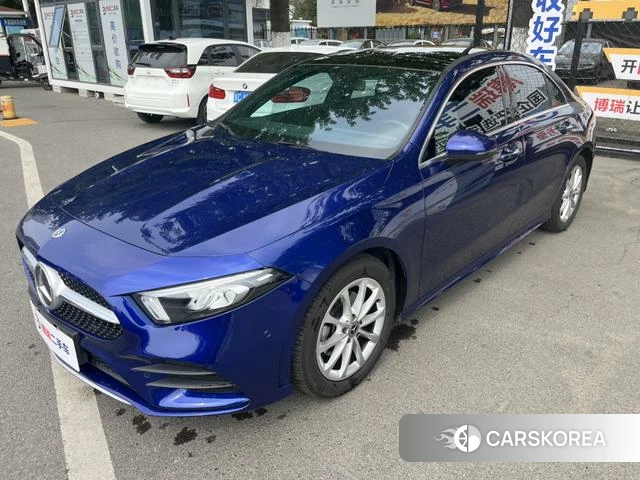 Mercedes-Benz Class A 2021 Синий из Китая, фото 5