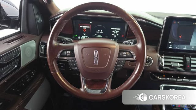 Lincoln Navigator 4th generation 2020 Черный из Кореи, фото 5