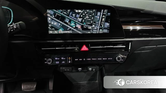Kia Di Ol Nu Niro 2022 Белый из Кореи, фото 5