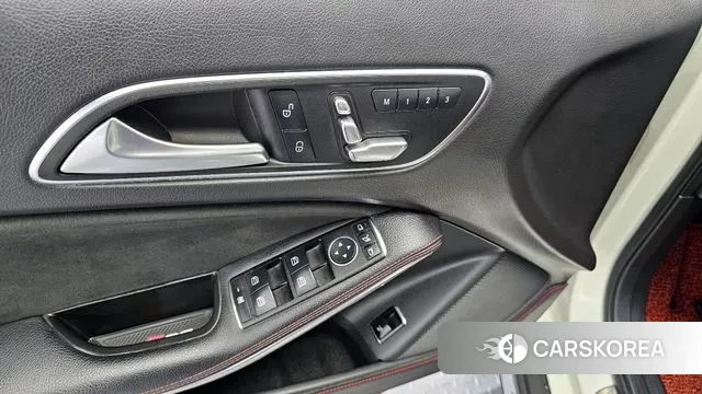 Mercedes-Benz GLA-Class X156 2018 Белый из Кореи, фото 5