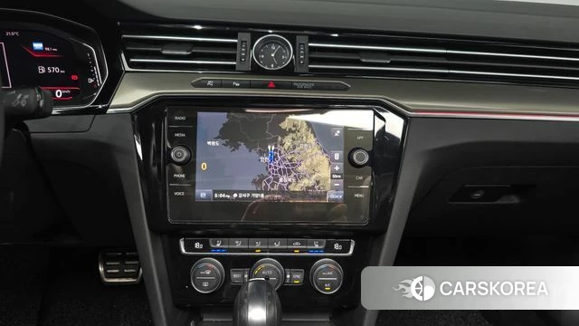 Volkswagen Arteon 2020 Серебристо-серый из Кореи, фото 5