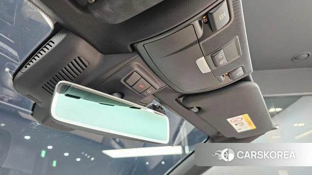 Mercedes-Benz C-Class W205 2021 Белый из Кореи, фото 5