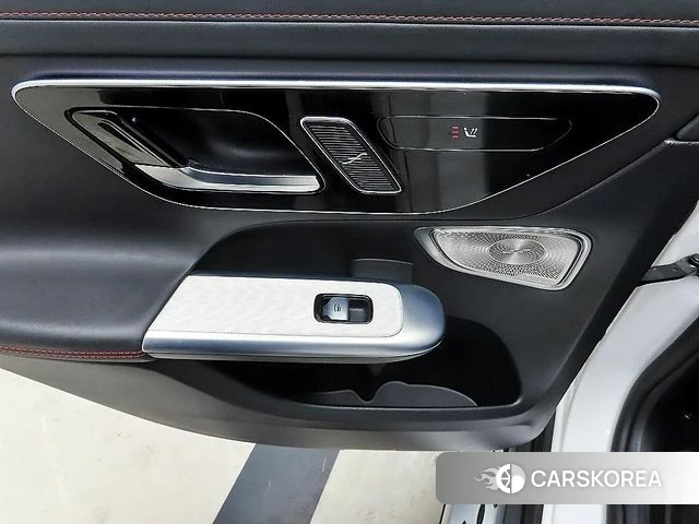 Mercedes-Benz GLC-Class X254 2024 Белый из Кореи, фото 5