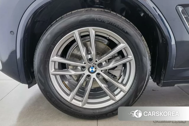 BMW X3 2021 Черный из Китая, фото 5