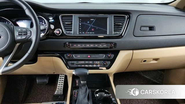 Kia The New Carnival 2019 Белый из Кореи, фото 5