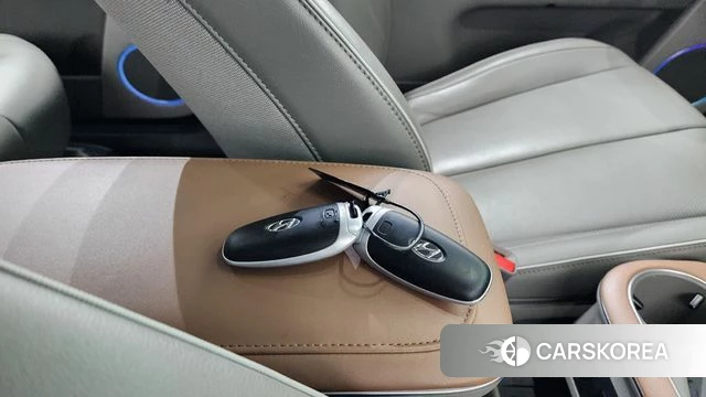 Hyundai Ionic 5 2021 Серебристо-серый из Кореи, фото 5