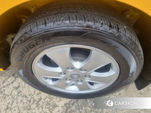 Hyundai The New Grand Starex 2018 Желтый из Кореи, фото 5