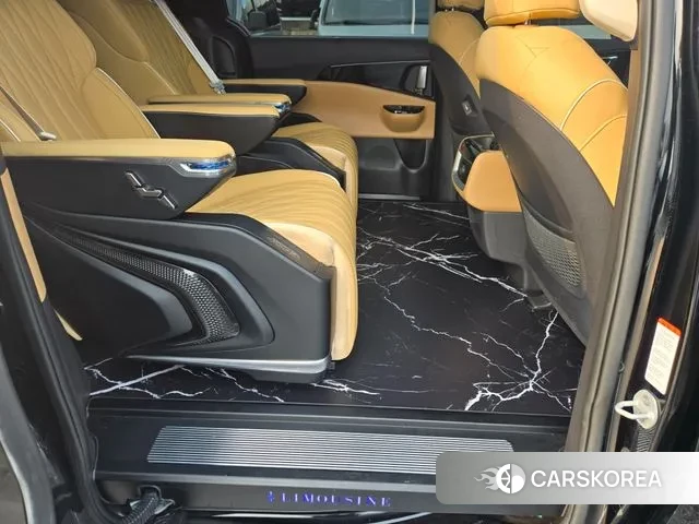 Kia Carnival 4th generation 2023 Черный из Кореи, фото 5