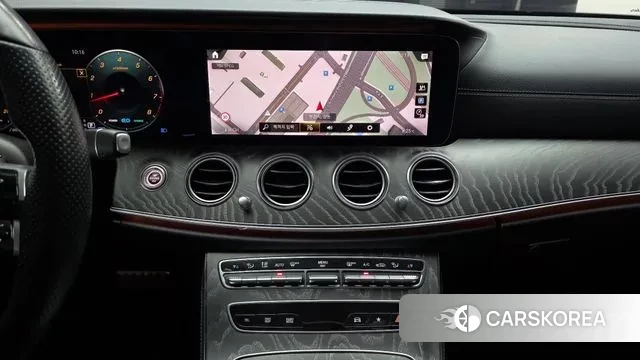 Mercedes-Benz E-Class W213 2020 Белый из Кореи, фото 5